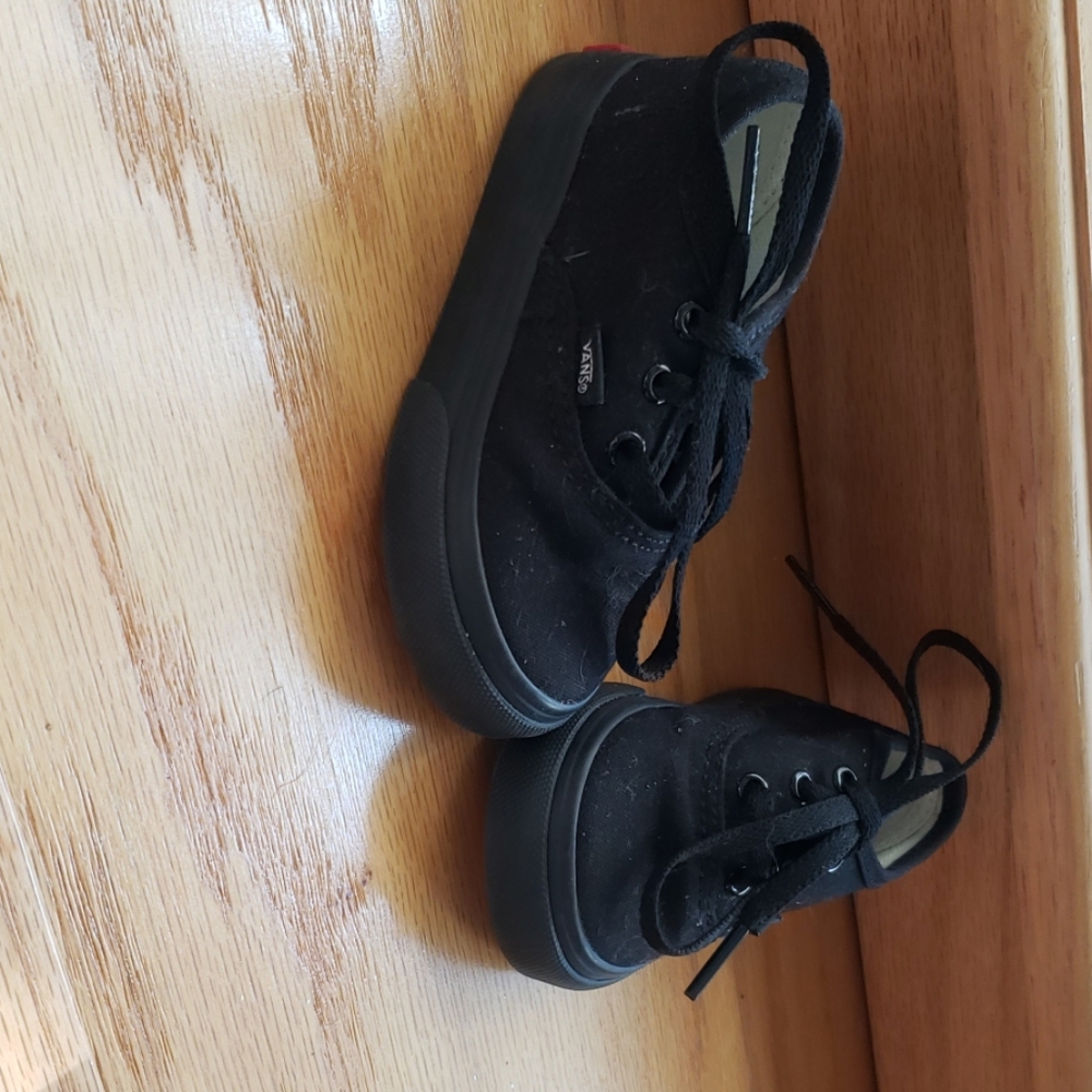 Black baby vans